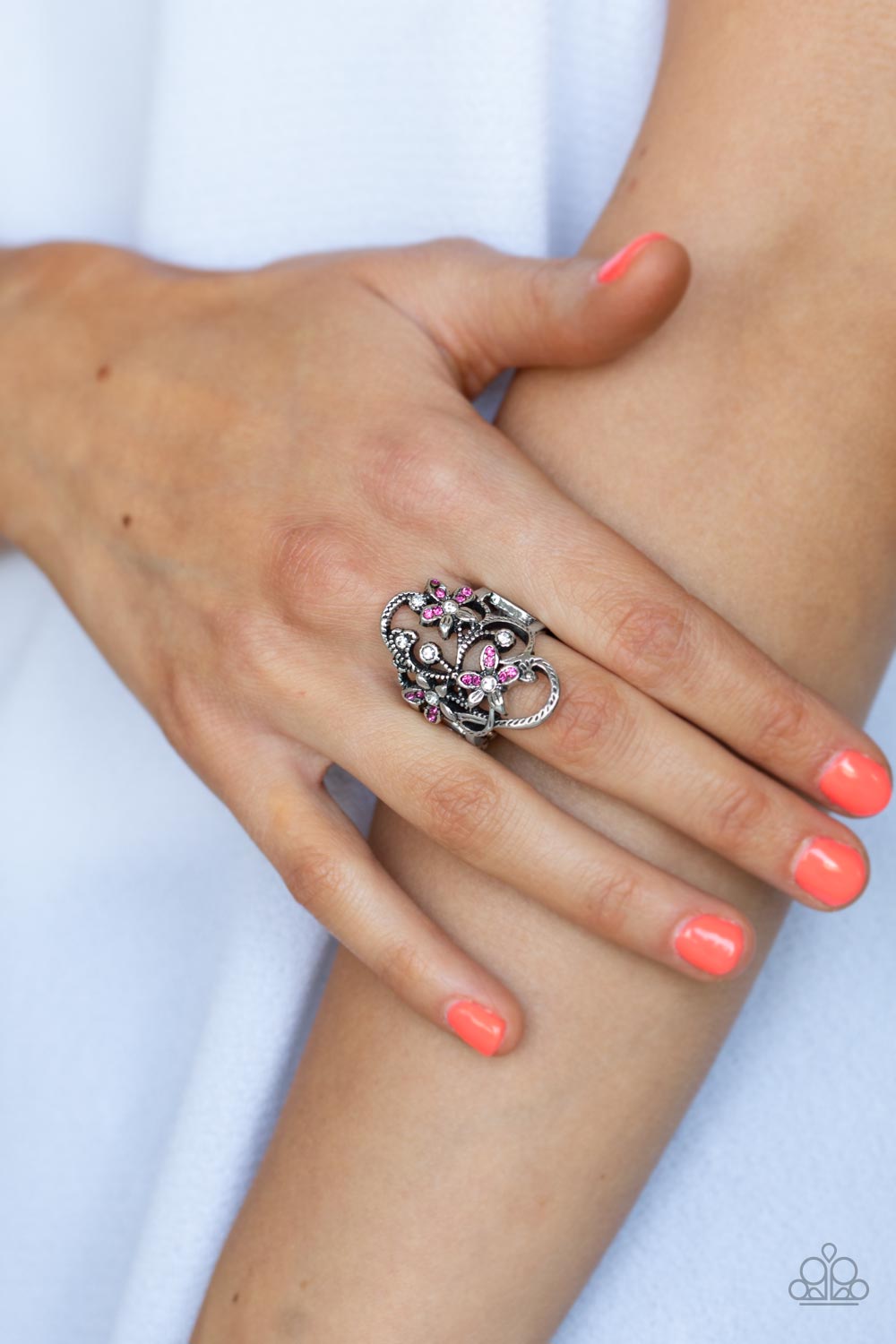 Flirtatiously Flowering - Pink Ring-Paparazzi