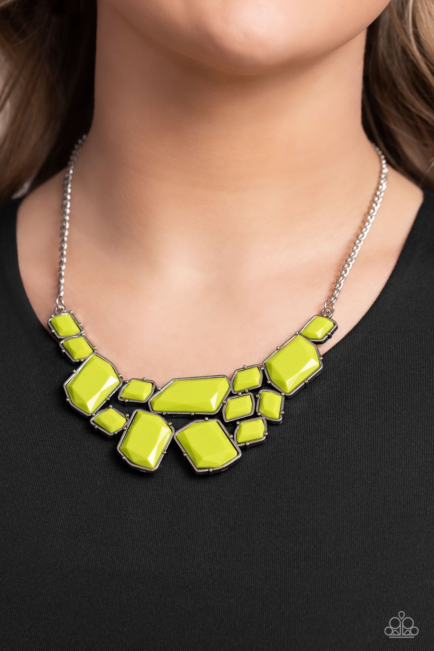 Energetic Embers - Green Necklace-Paparazzi